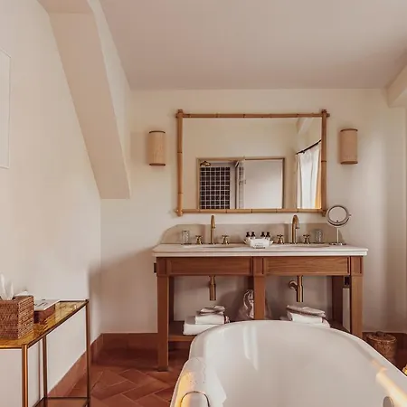 Lou Pinet Hotel
