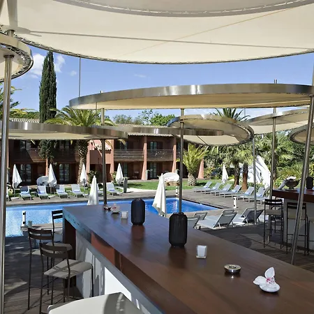 Hotel Lou Pinet 5*