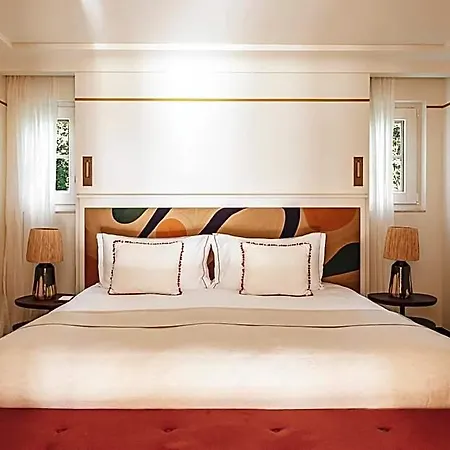 Lou Pinet Hotel