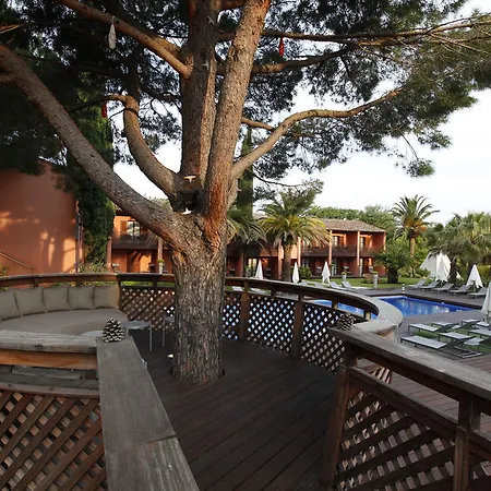 Lou Pinet Hotel 5*